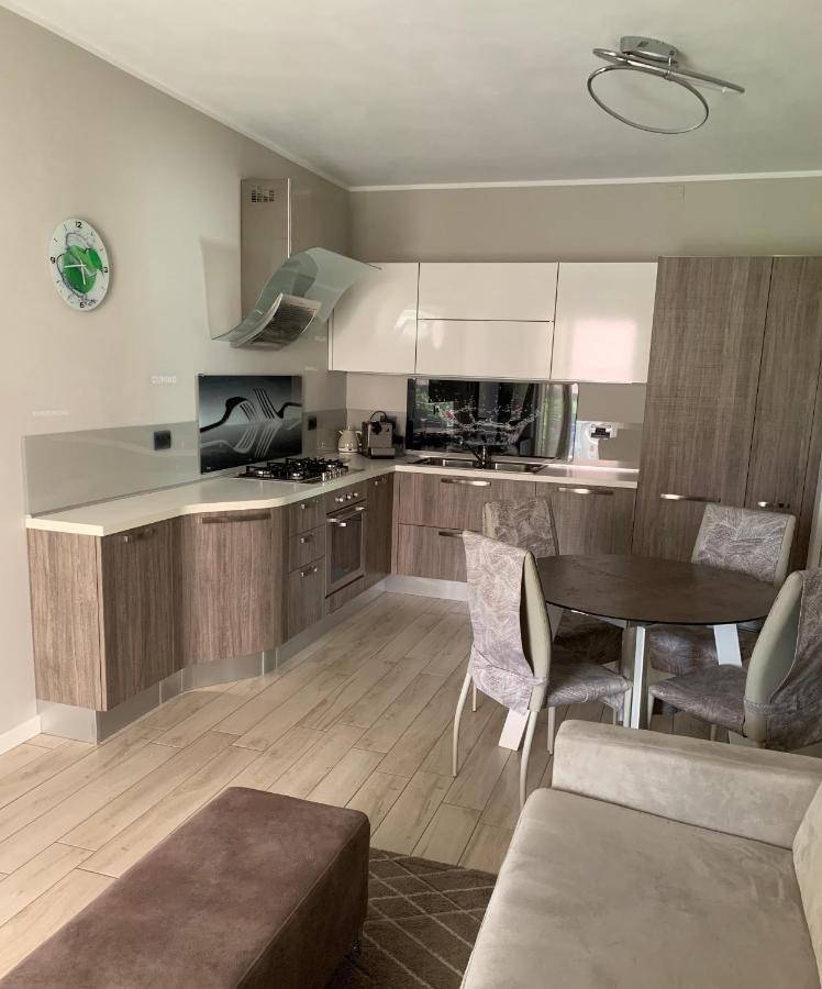 Casa Eva Con Piscina Privata Apartment Moniga del Garda Bagian luar foto